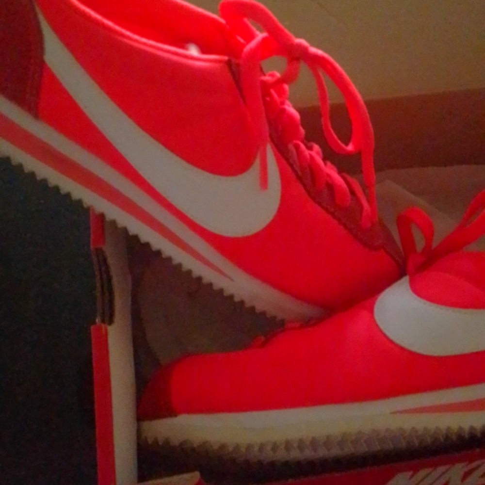 Women's Nike Cortez 8.5